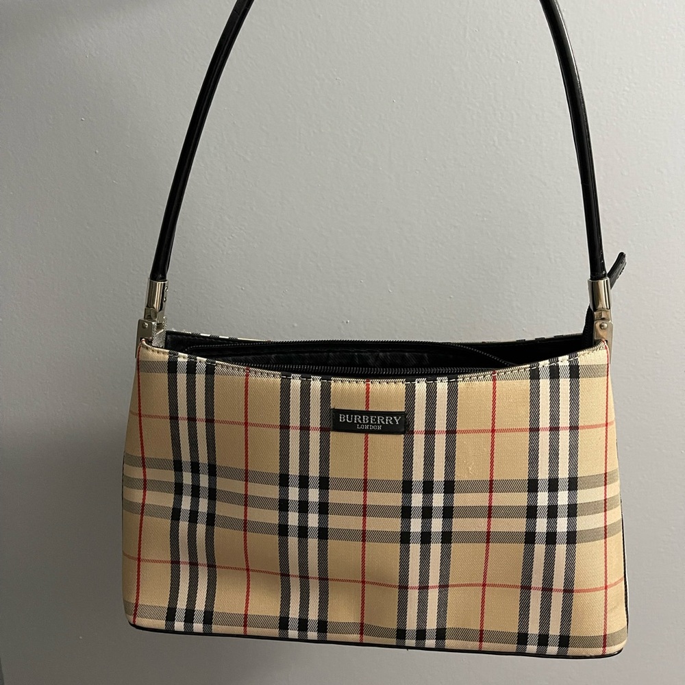 Burberry small tote